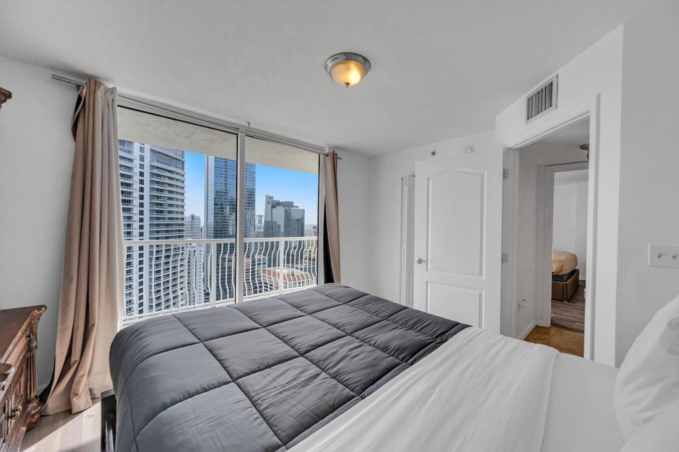 *Luxurious Highrise 2Brcondo Brickell- Waterviews* ไมอามี ภายนอก รูปภาพ