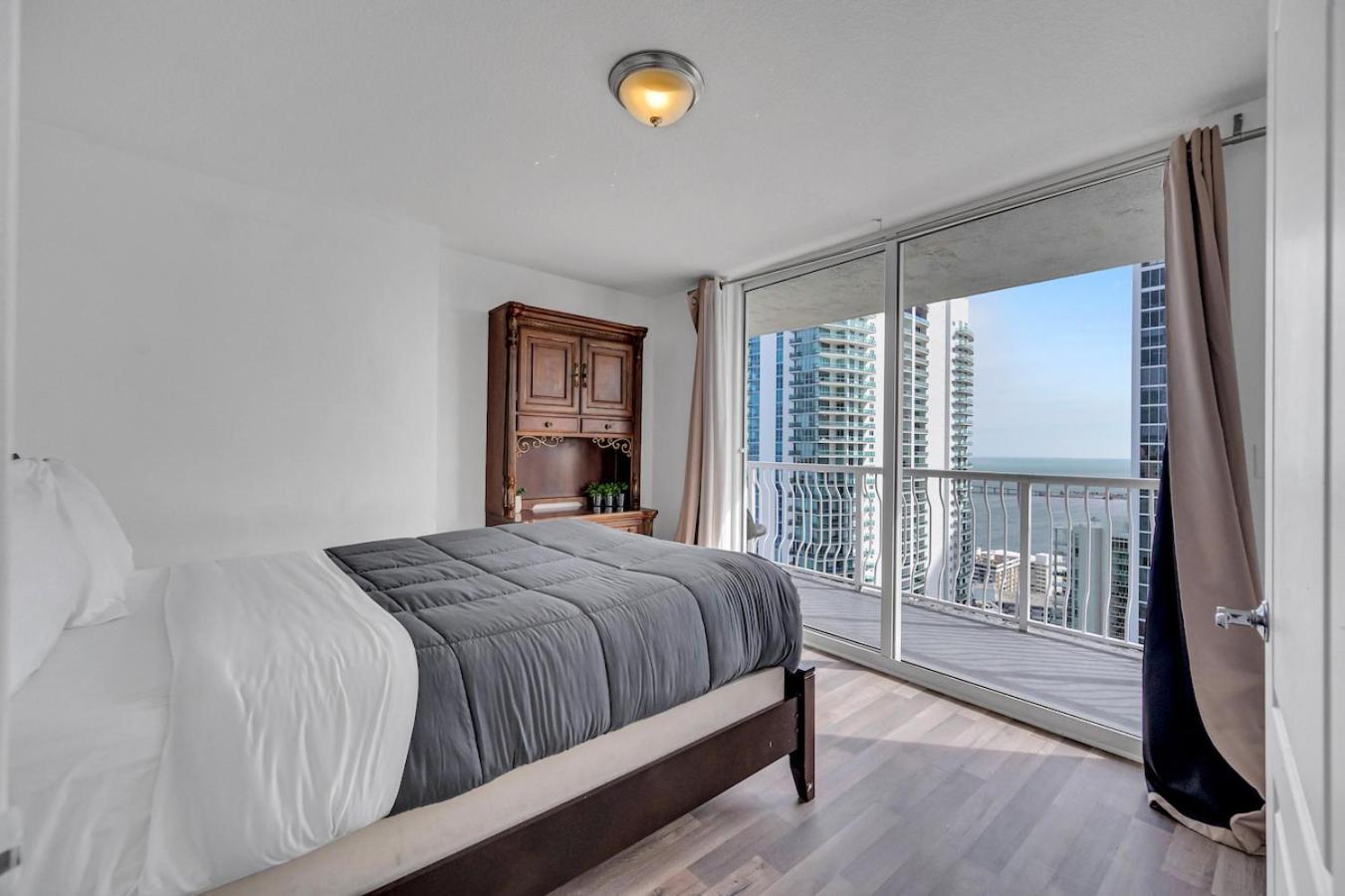 *Luxurious Highrise 2Brcondo Brickell- Waterviews* ไมอามี ภายนอก รูปภาพ